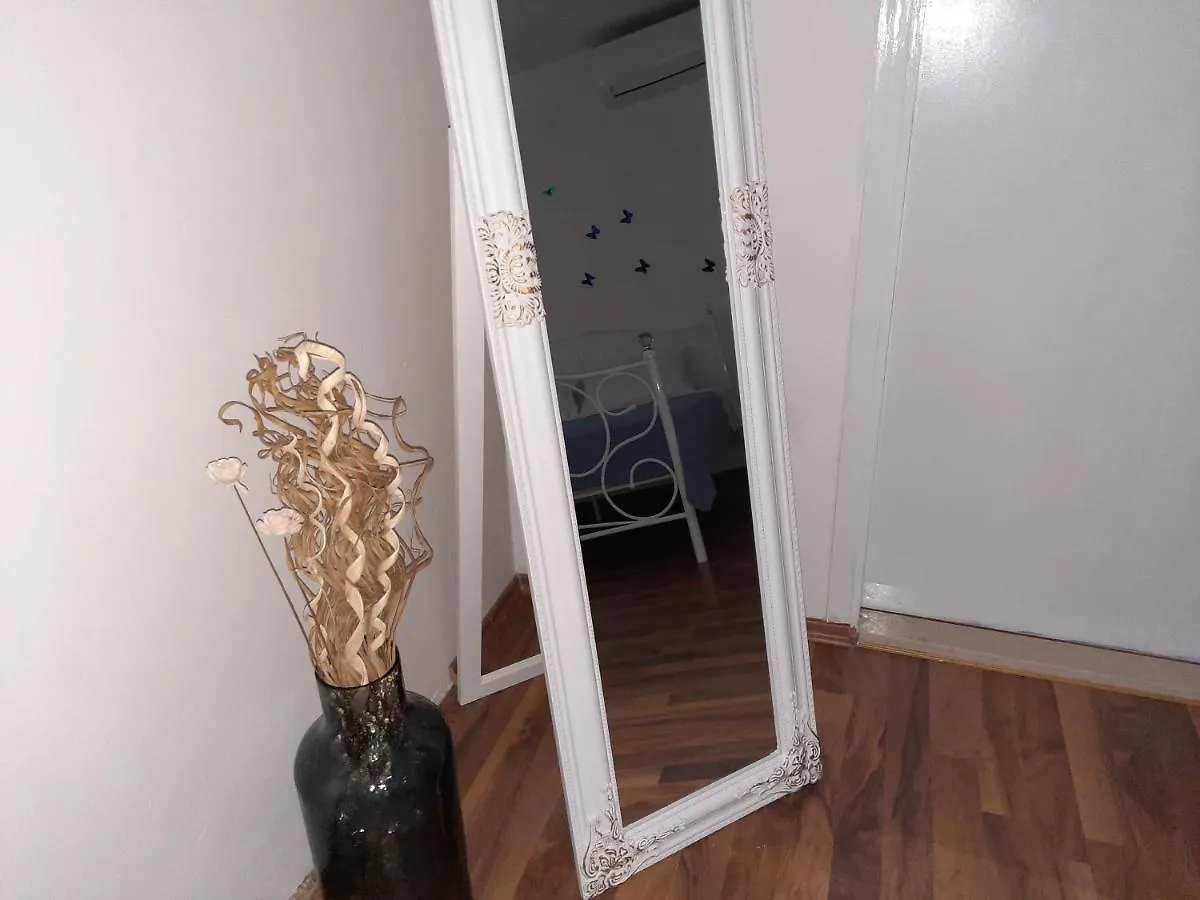 Holiday home Kuca Dida Jure Villa Pridraga