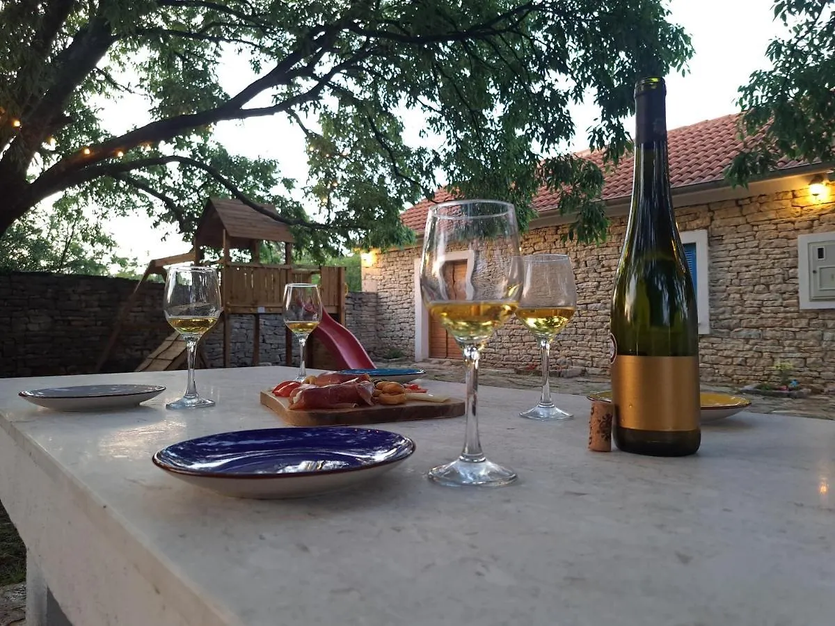 Kuca Dida Jure Villa Pridraga Holiday home