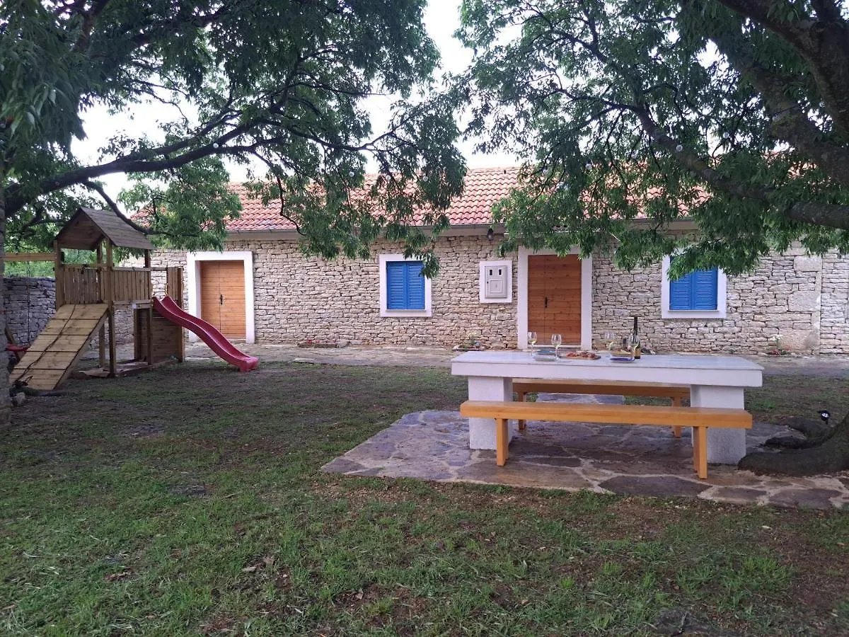 Holiday home Kuca Dida Jure Villa Pridraga